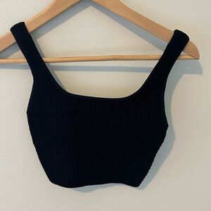 NWOT Babaton Sculpt Knit Cropped Tank